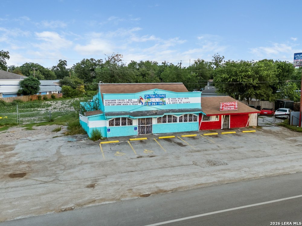 7222 New Laredo Highway