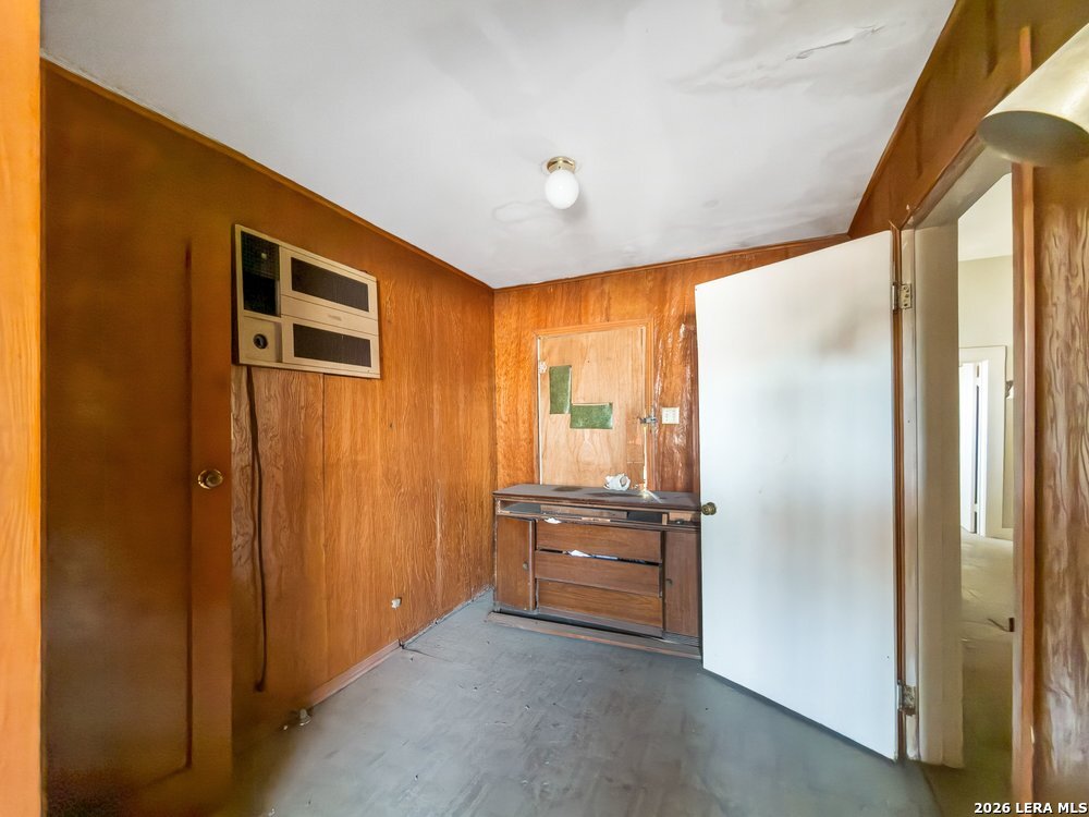 2922 Buena Vista St