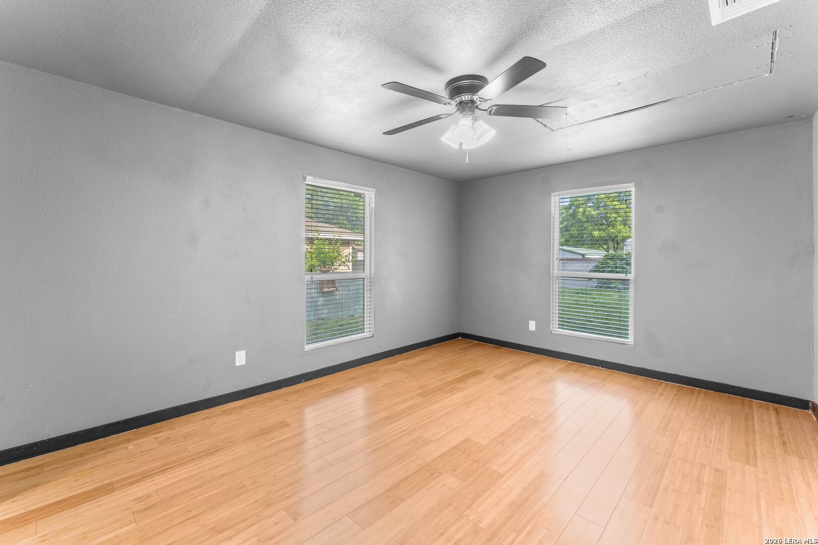 2114 Fitch