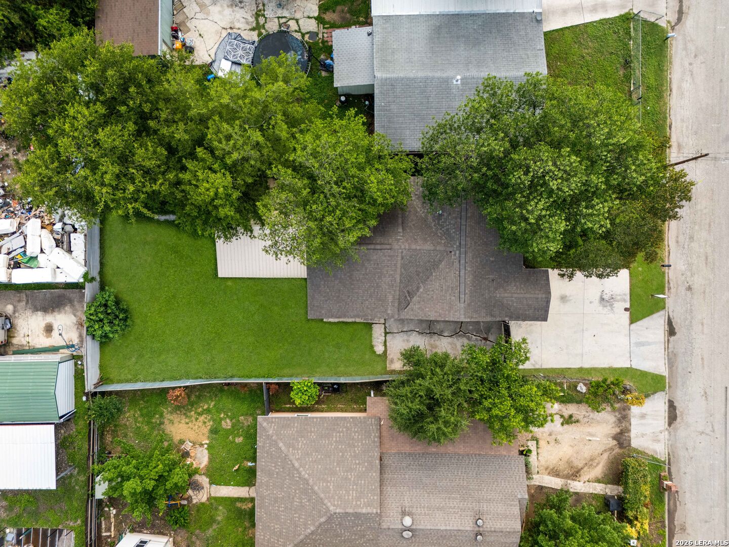 2114 Fitch