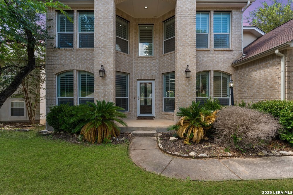 6519 Grove Creek