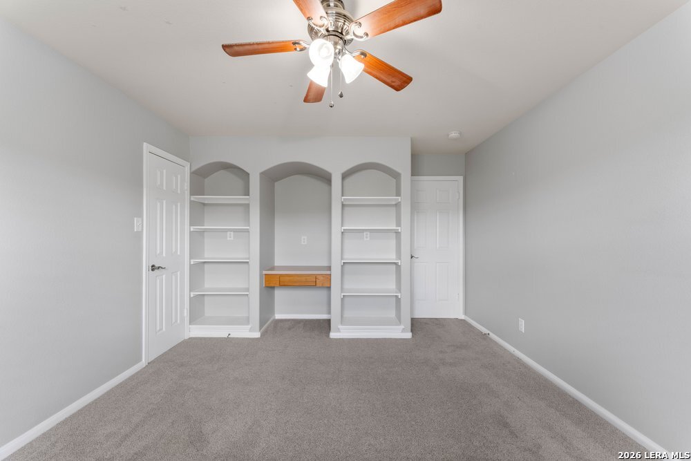 6519 Grove Creek