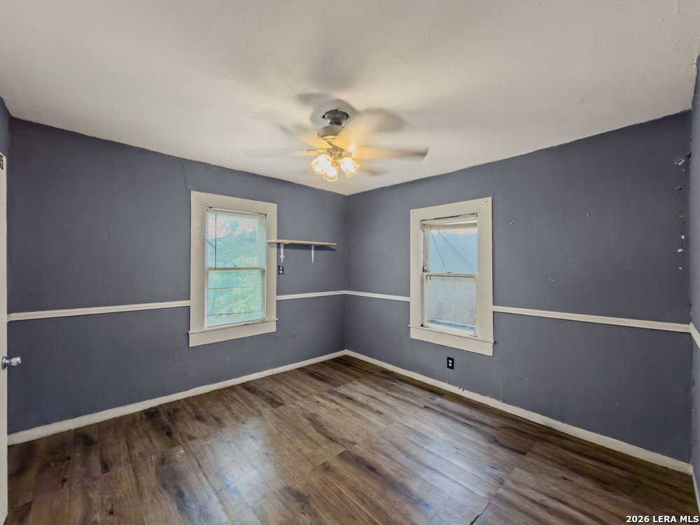2407 San Fernando