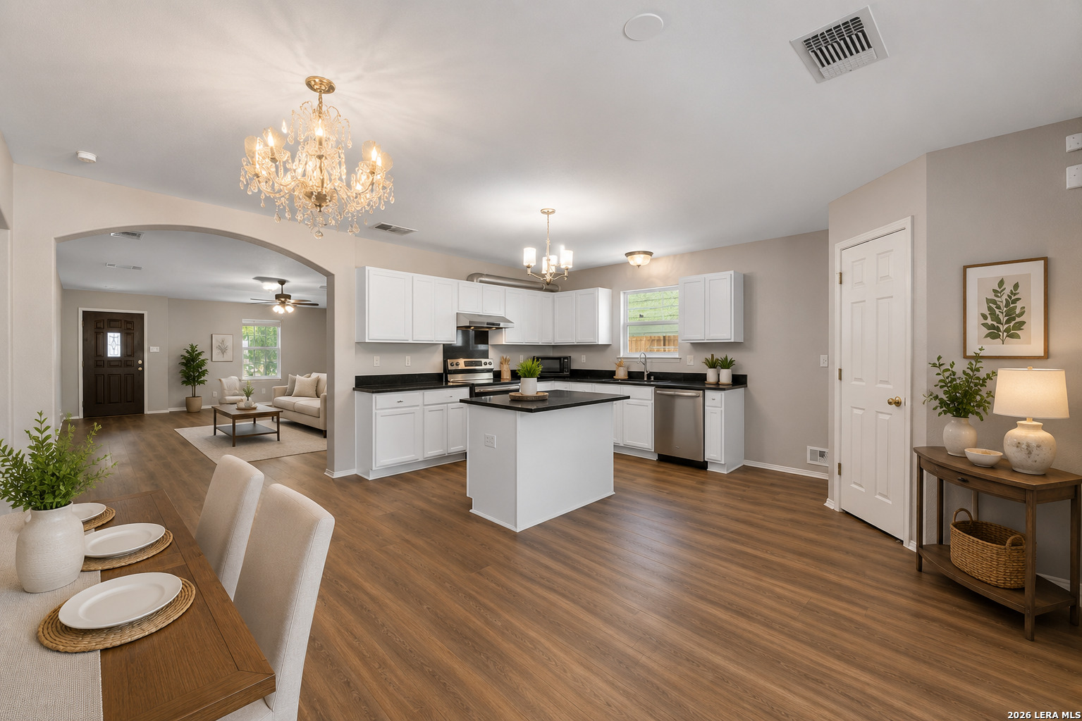 7827 Mainland Woods