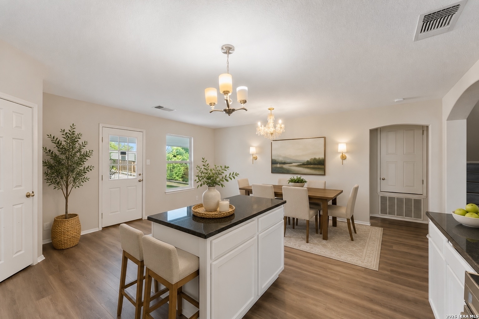 7827 Mainland Woods