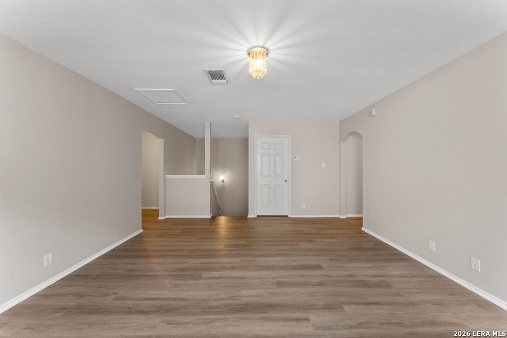 7827 Mainland Woods
