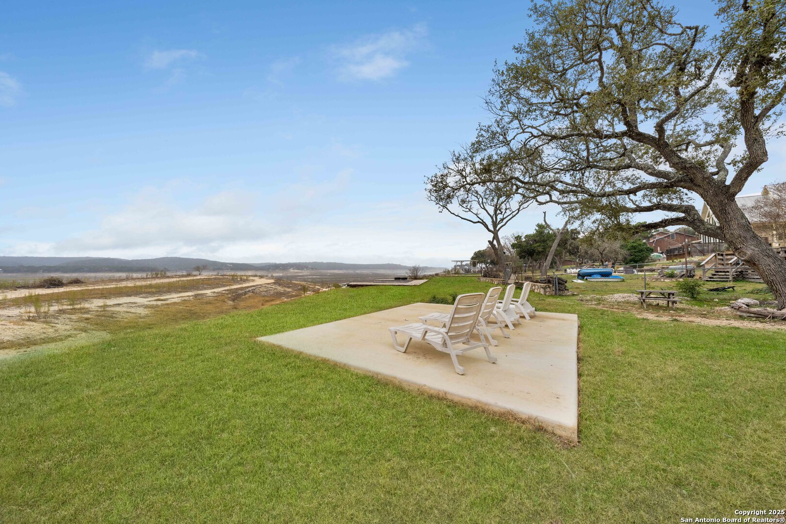 143 Park Dr