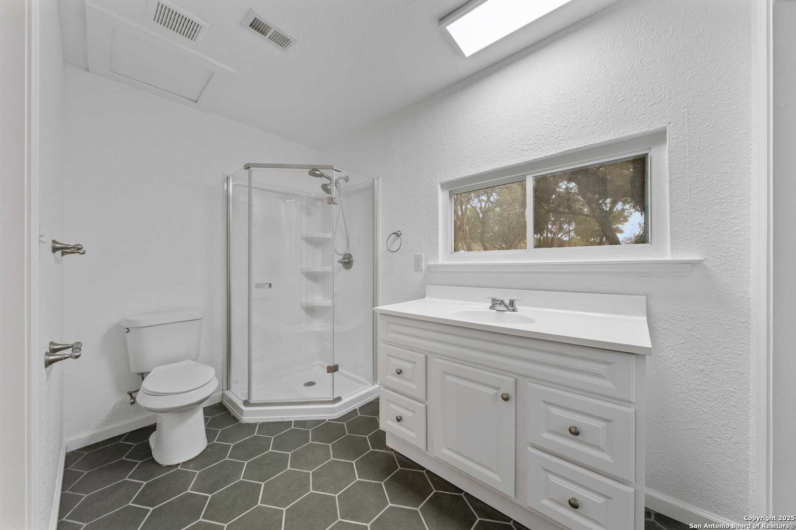 143 Park Dr
