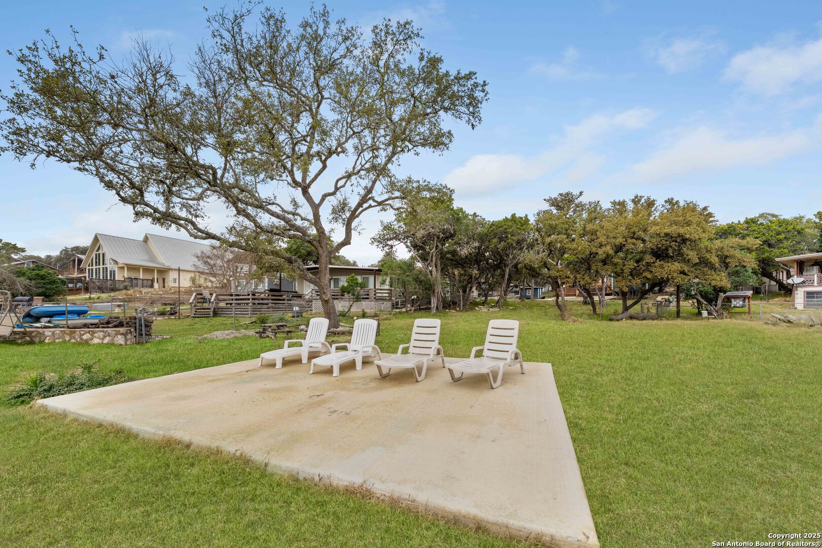 143 Park Dr