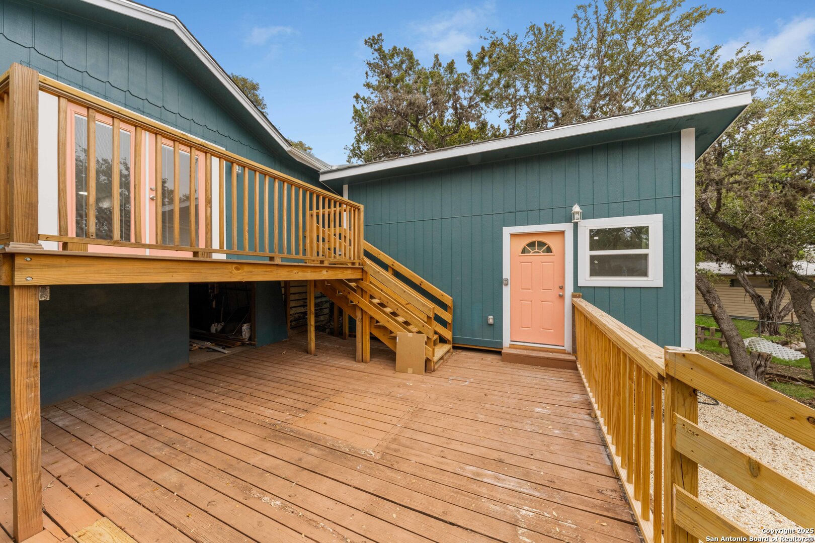 143 Park Dr
