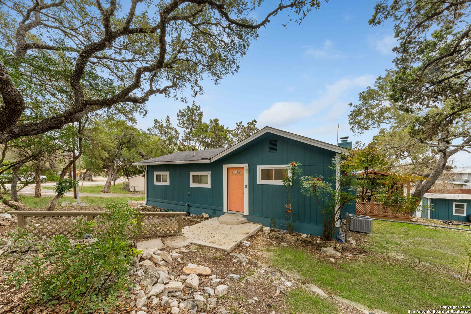 143 Park Dr