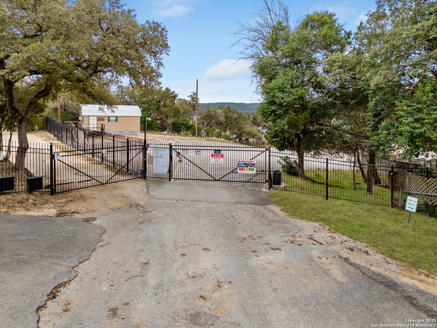 143 Park Dr