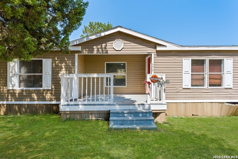 576 Wright Dr