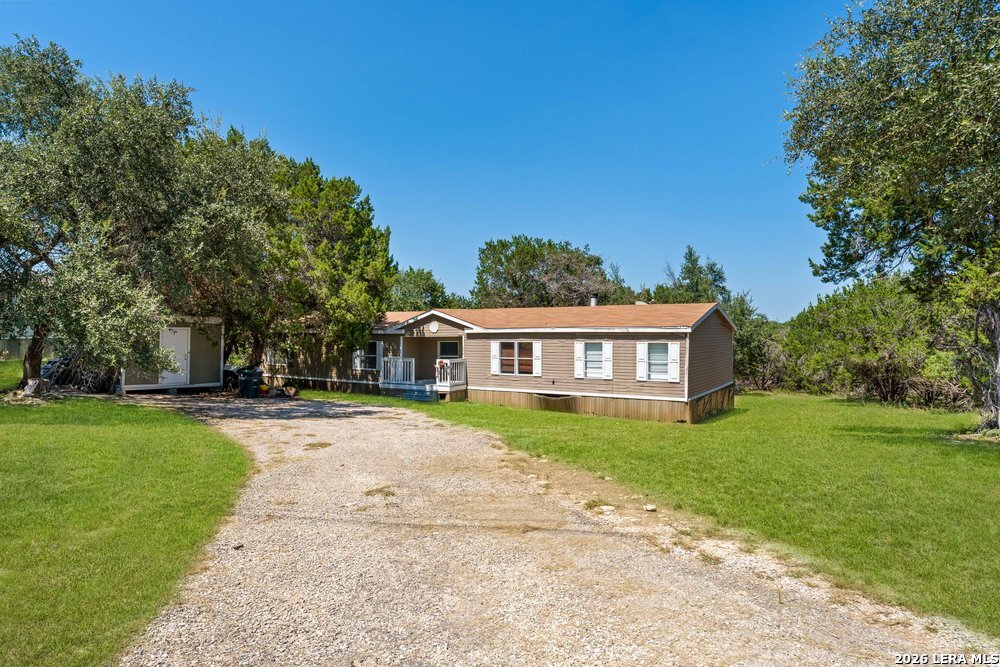 576 Wright Dr