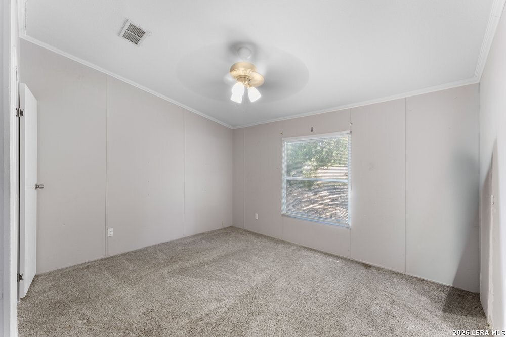 576 Wright Dr