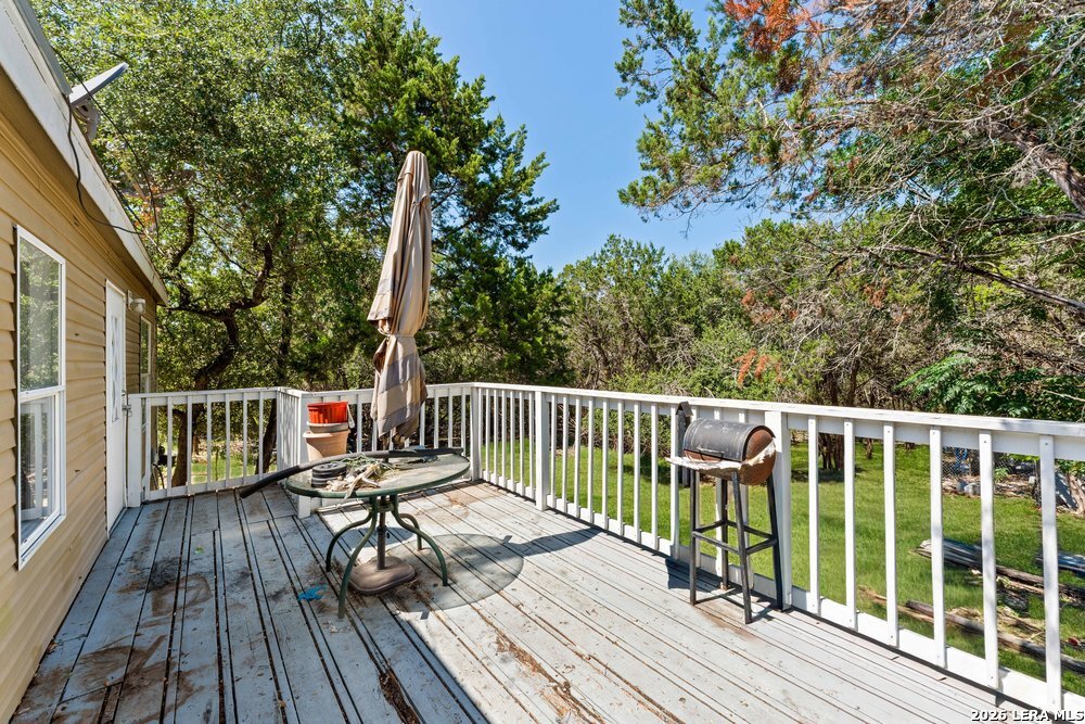 576 Wright Dr