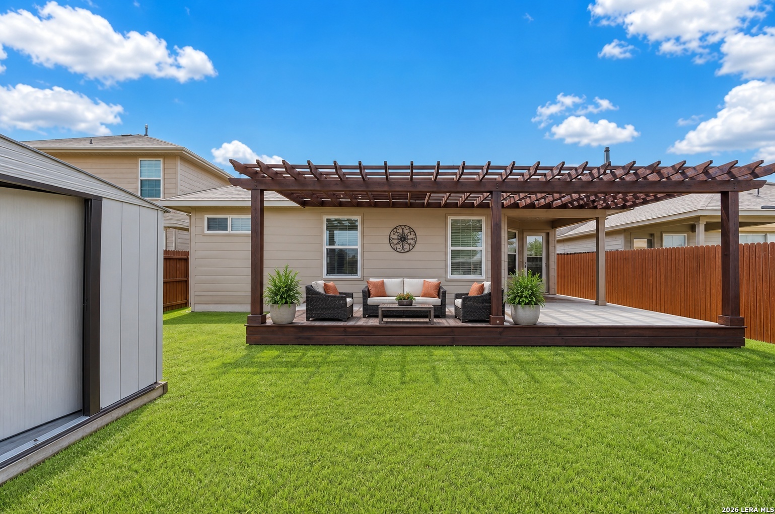 8838 Palmetto Falls