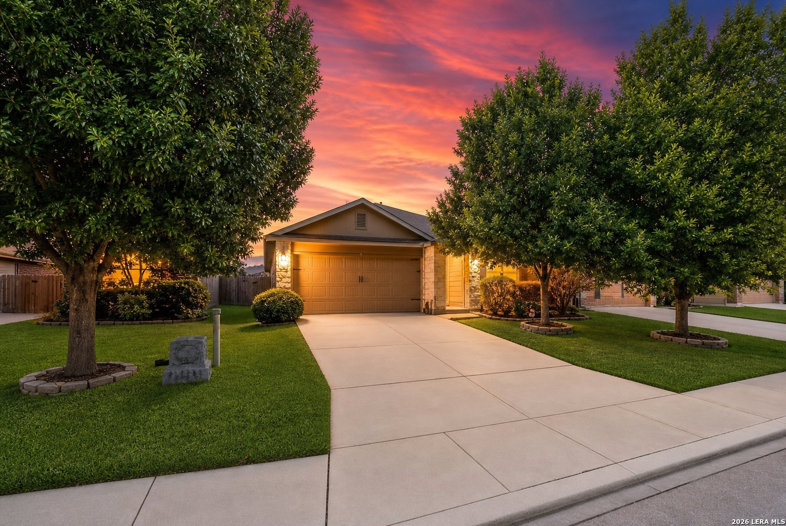 8838 Palmetto Falls