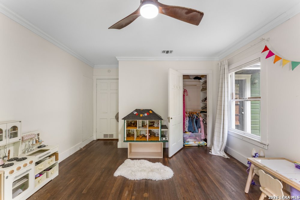 101 Charles Rd