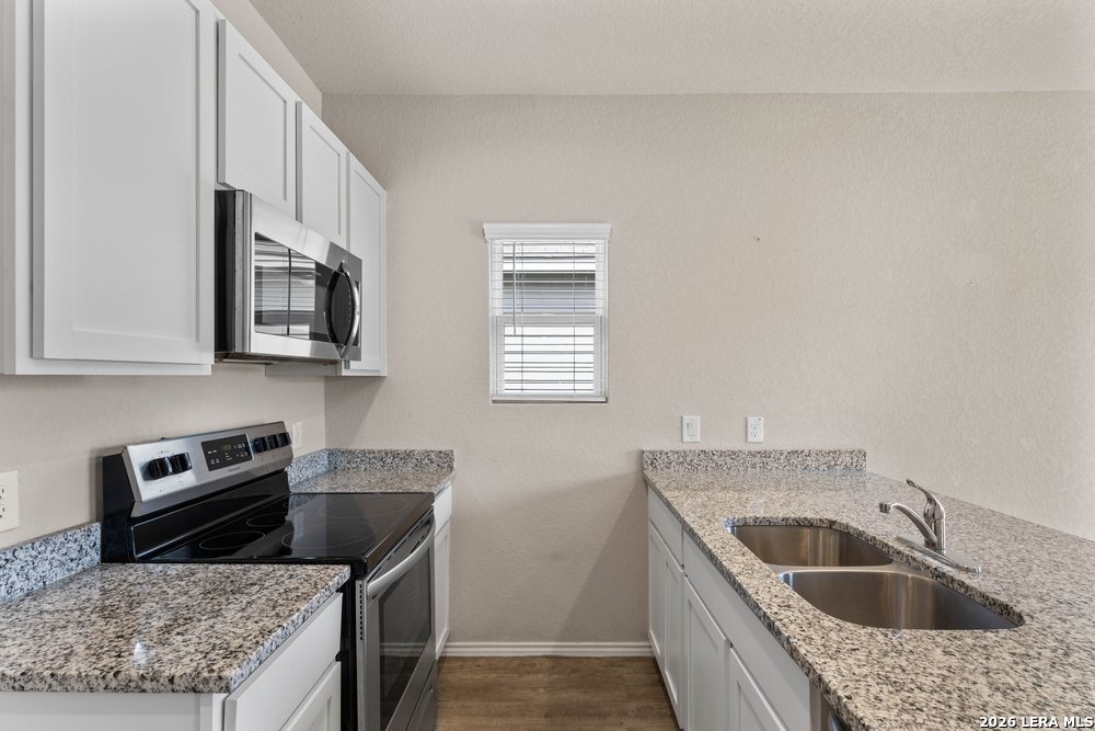450 Pleasanton Spring