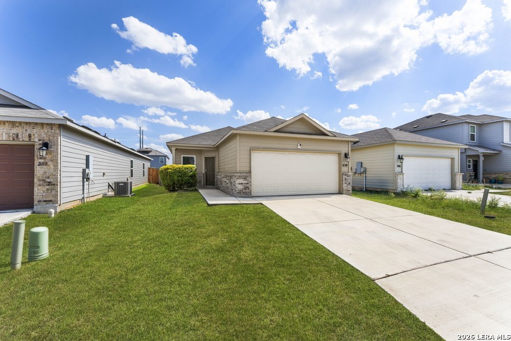450 Pleasanton Spring