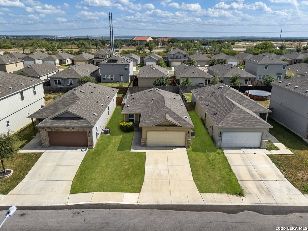 450 Pleasanton Spring