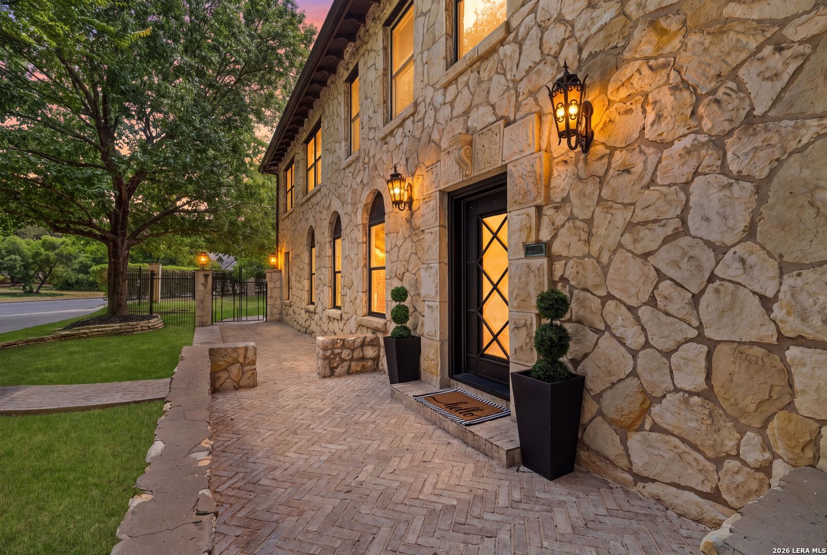 103 PARK HILL DR