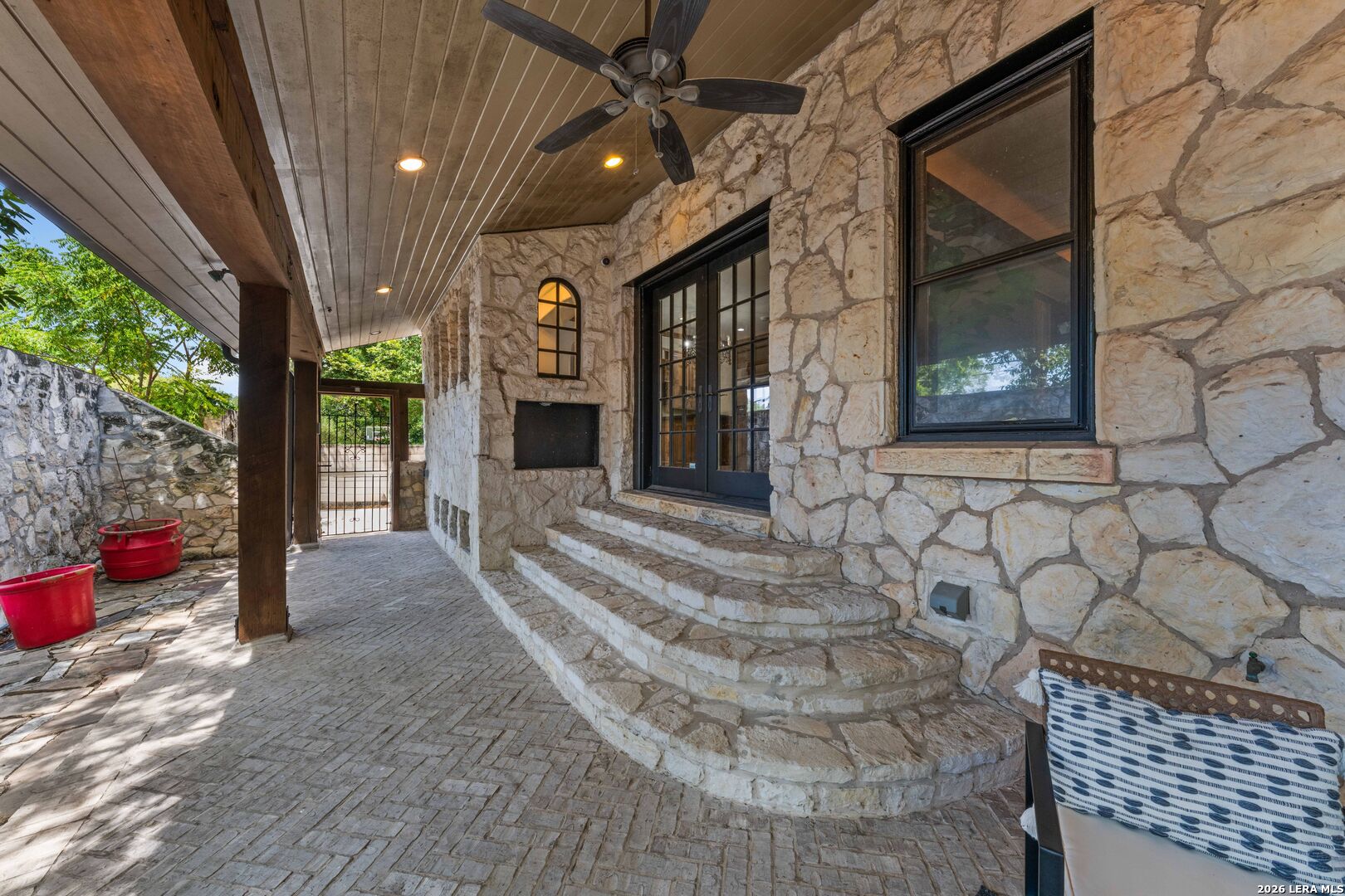 103 PARK HILL DR