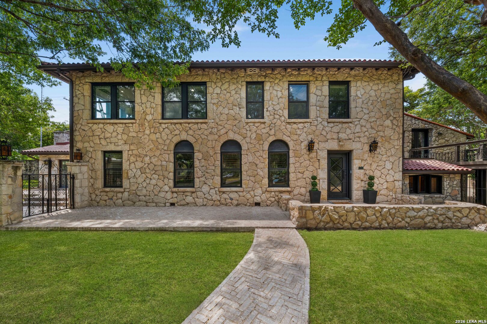 103 PARK HILL DR