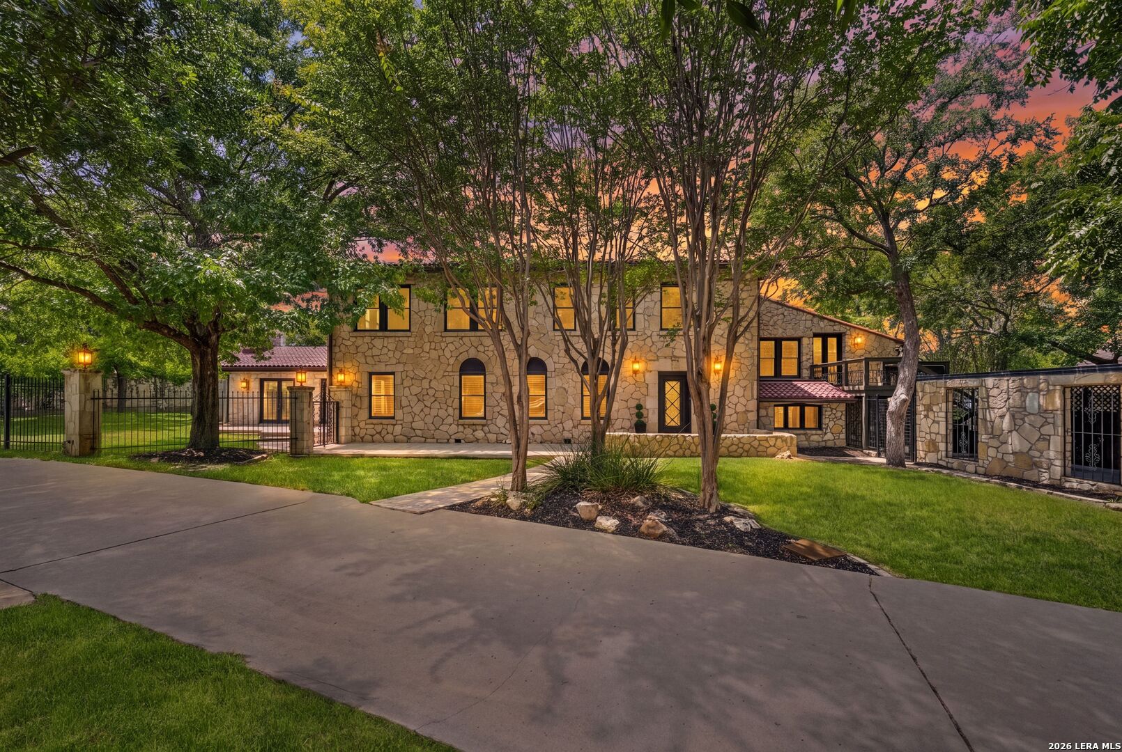 103 PARK HILL DR