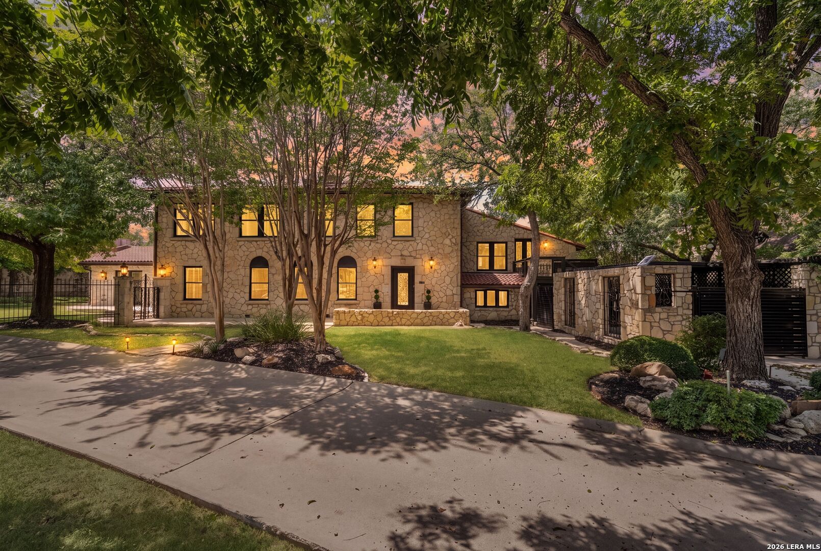 103 PARK HILL DR