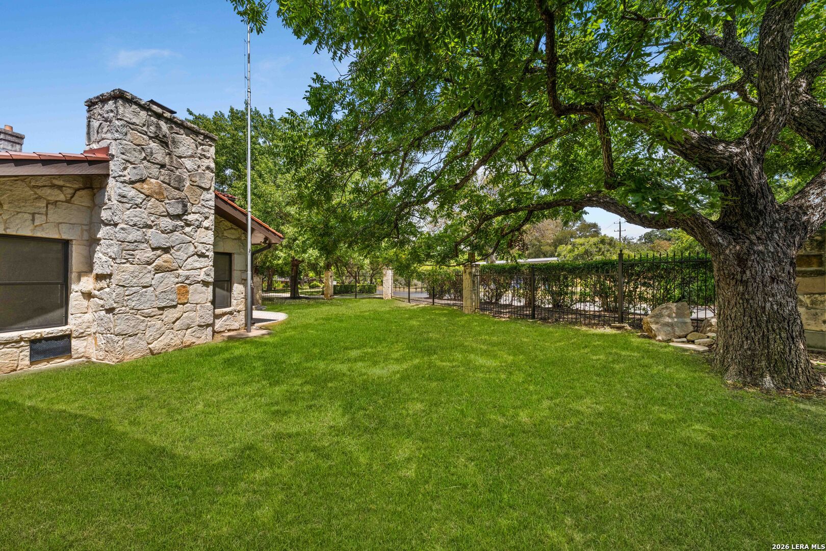 103 PARK HILL DR