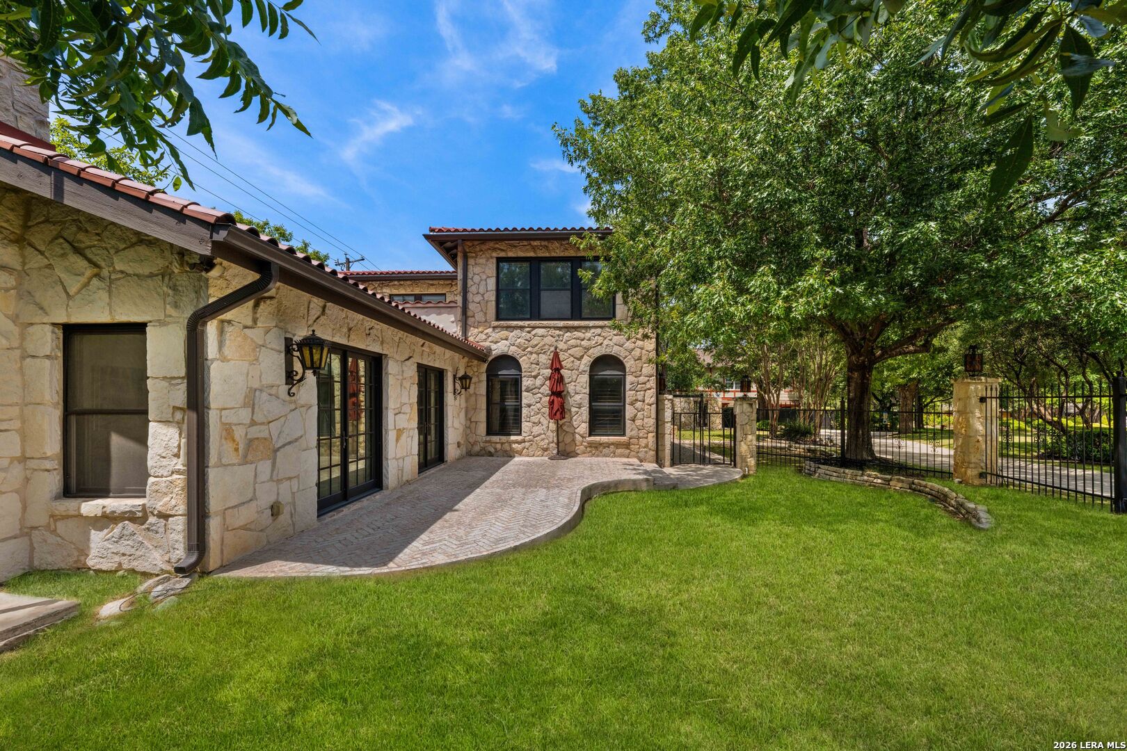 103 PARK HILL DR