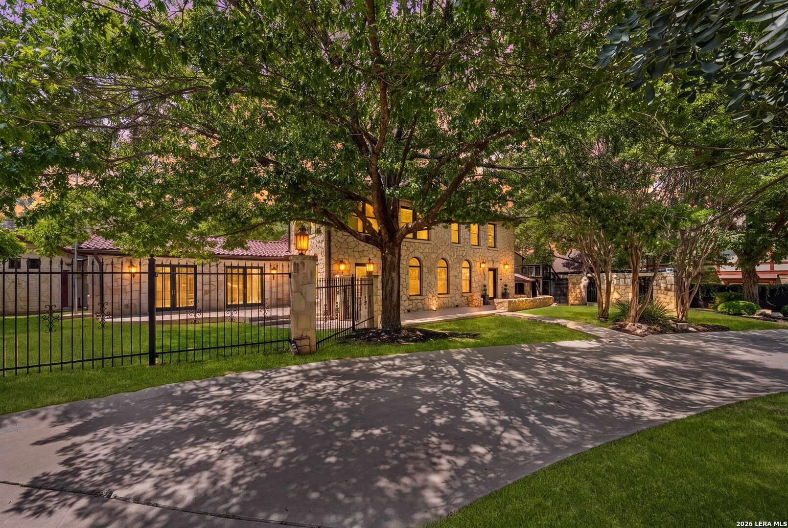 103 PARK HILL DR