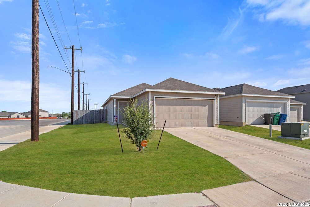 903 Stricker Path