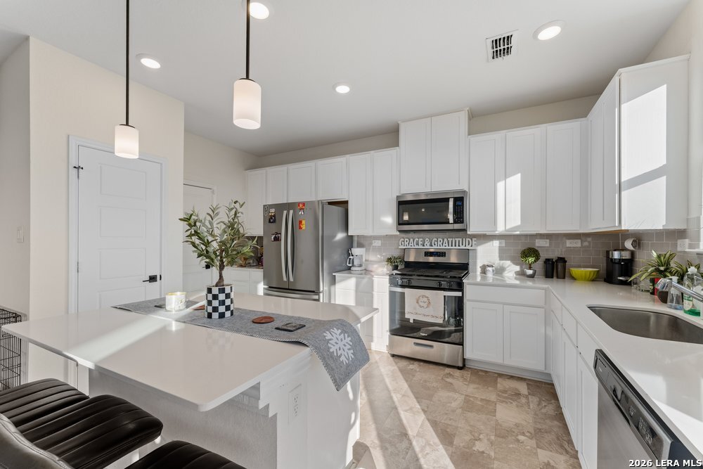 9422 Braman Pt