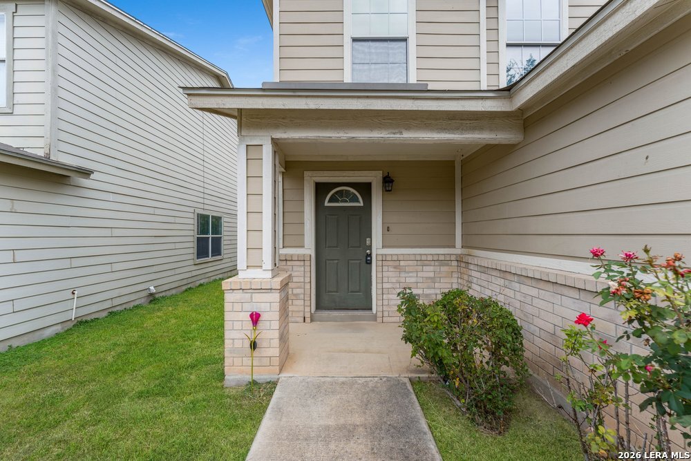5423 Spring Walk