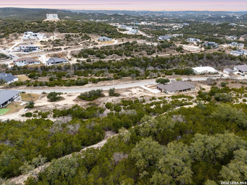 10842 Nina Ridge