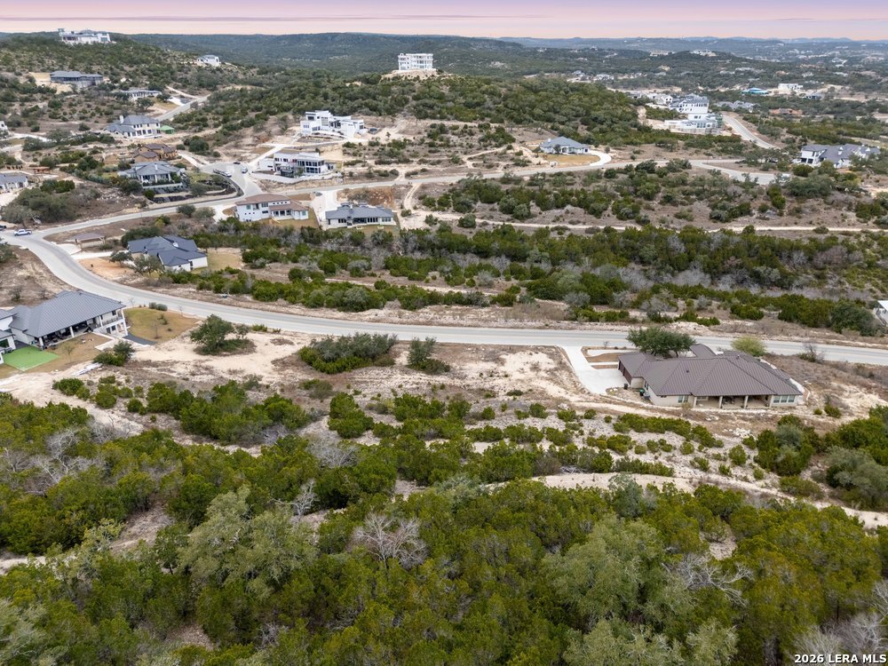 10842 Nina Ridge