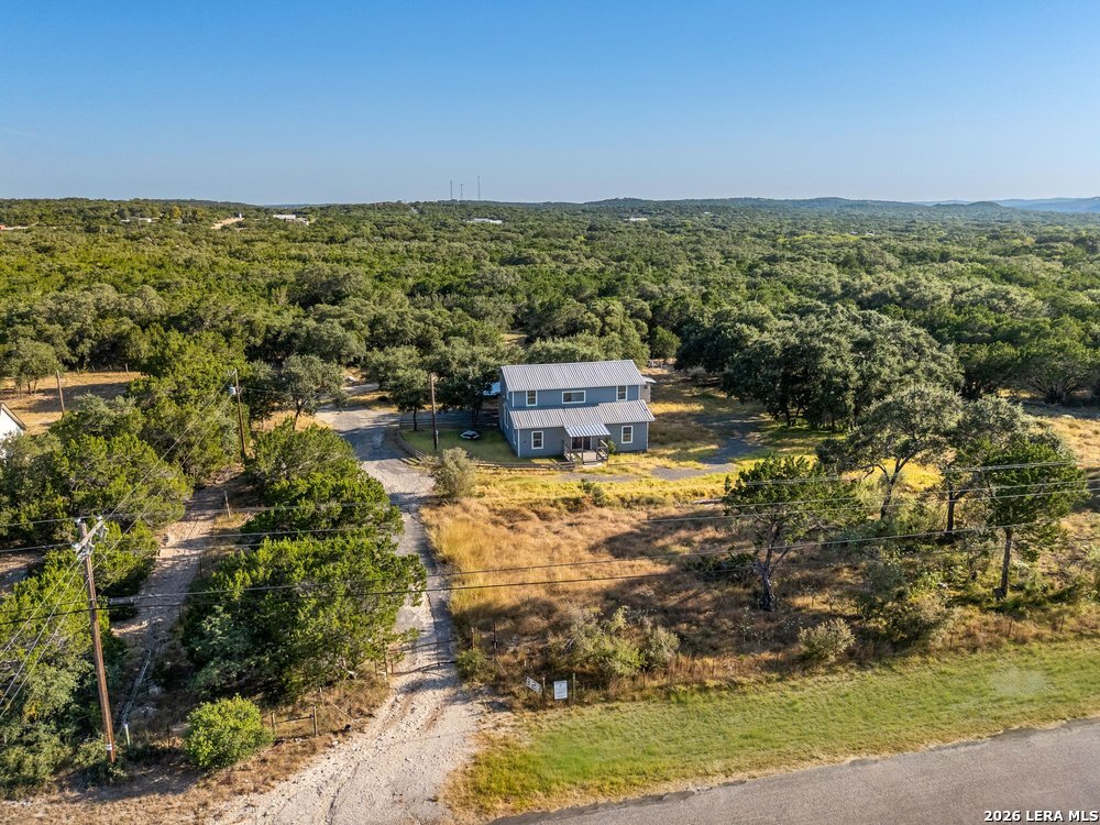 323 Lakeside