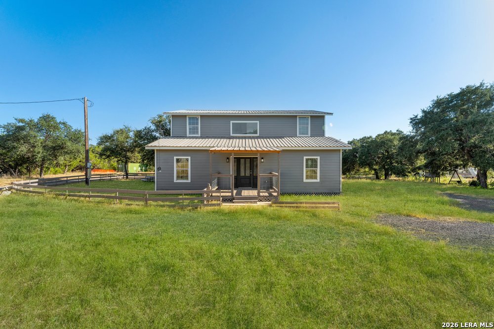 323 Lakeside