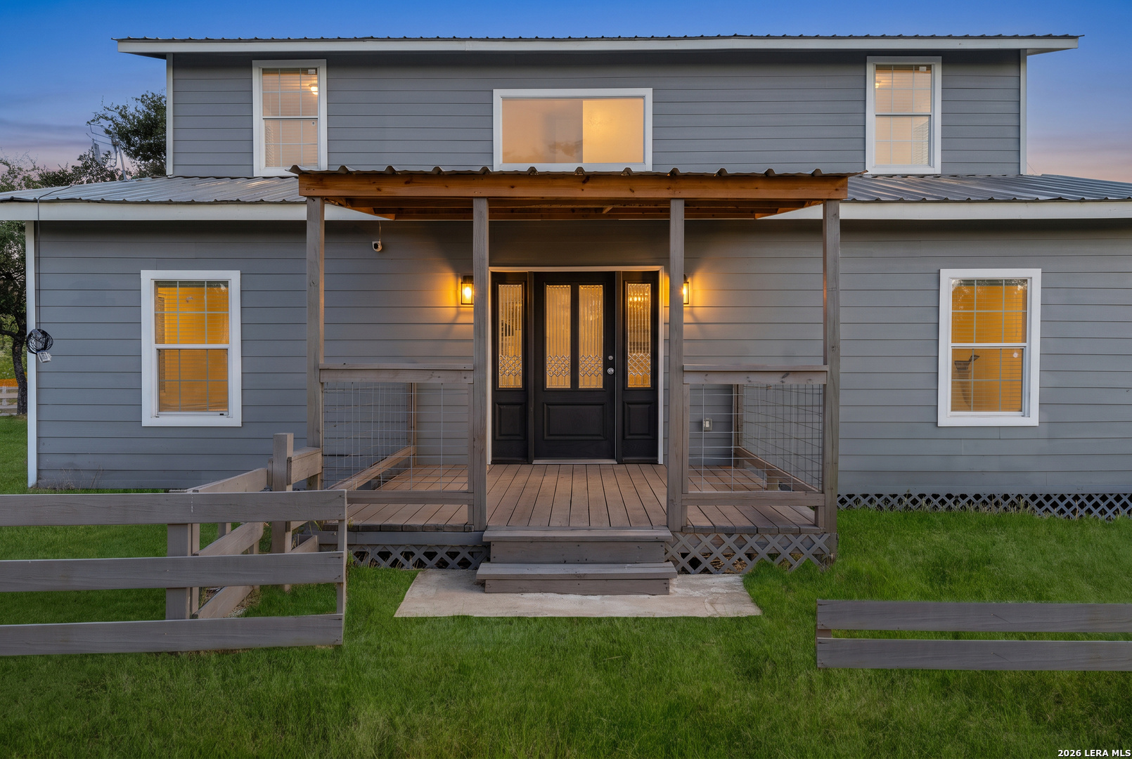 323 Lakeside
