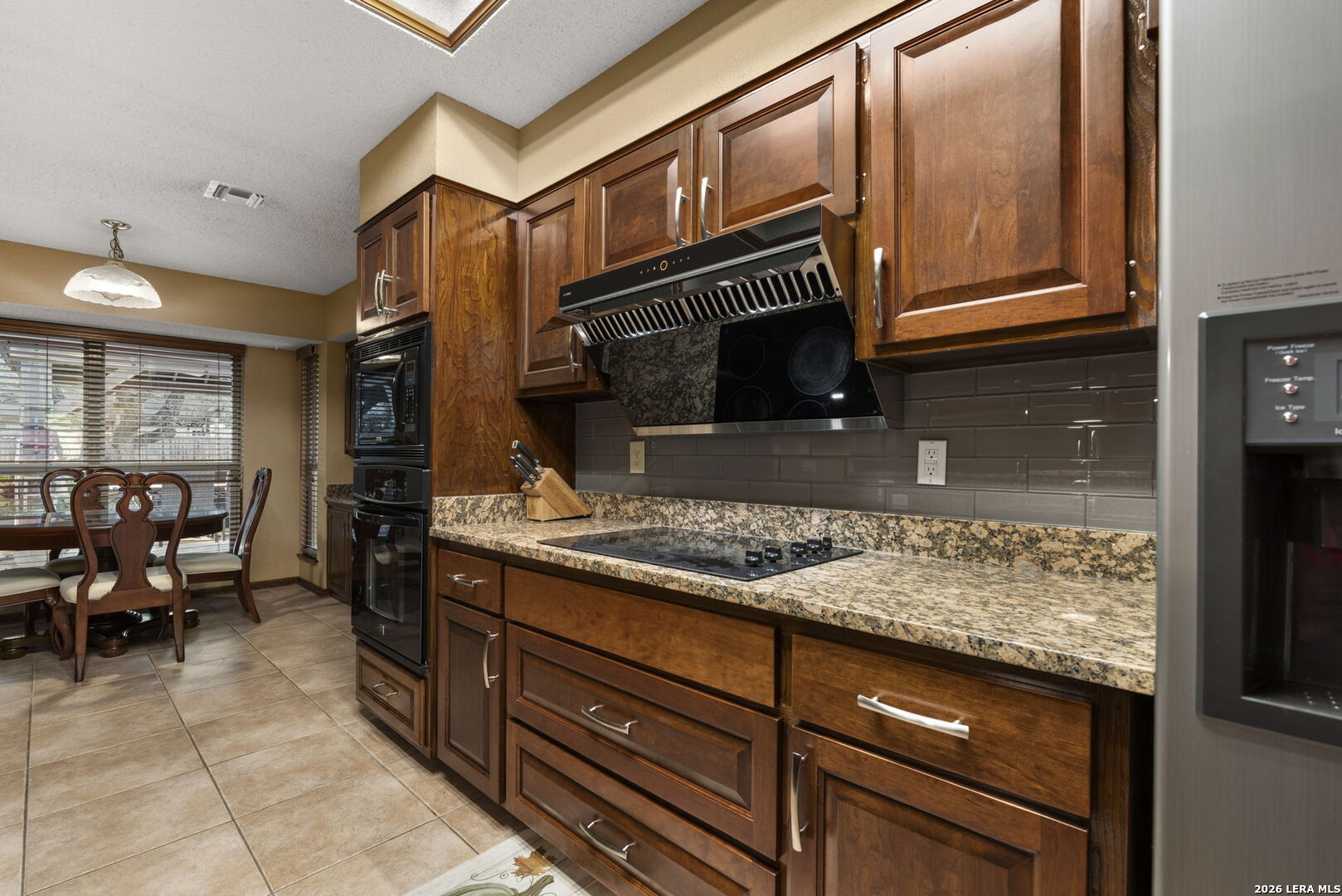 4227 Apple Tree Woods