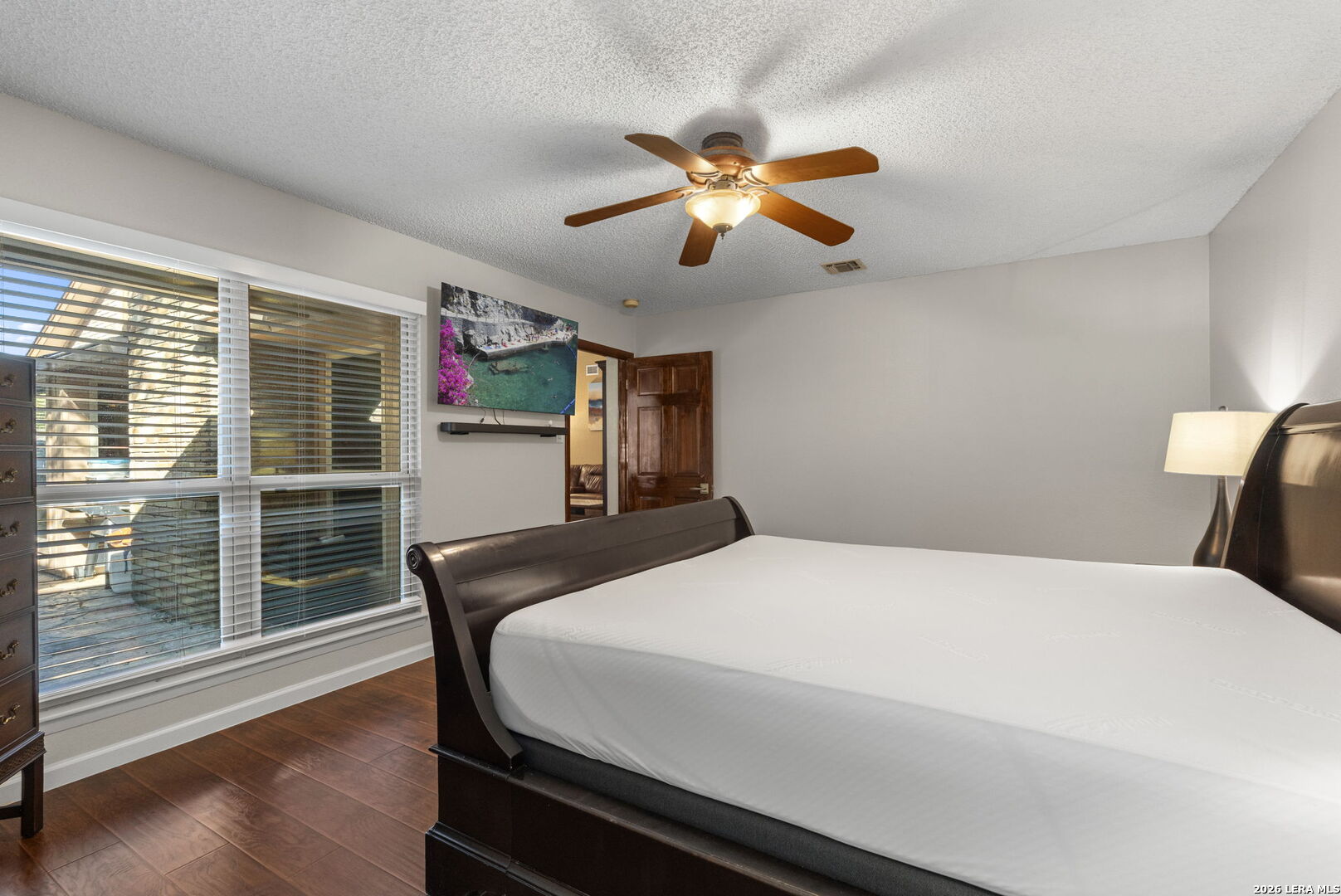 4227 Apple Tree Woods