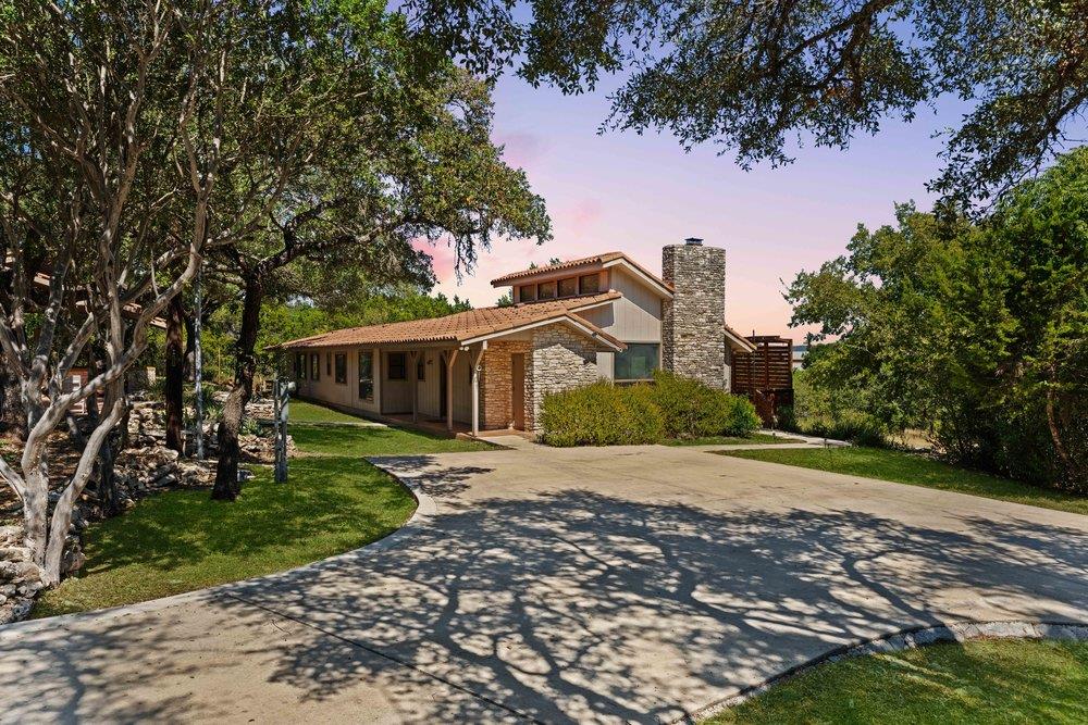 789 Barbara DR