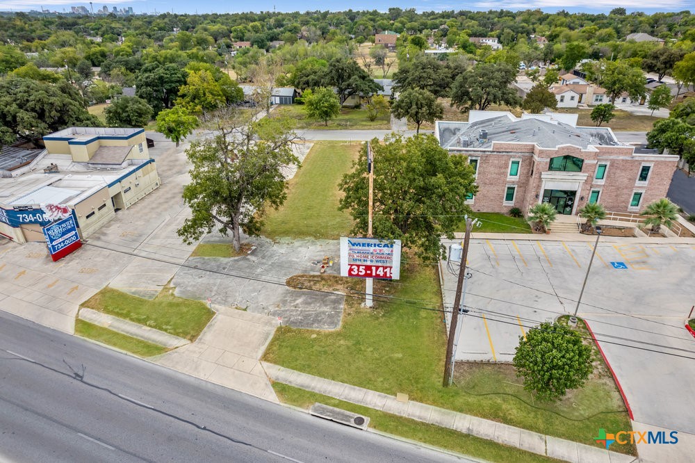 5814 W INTERSTATE 10