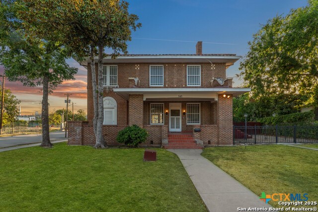 545 Adams Street