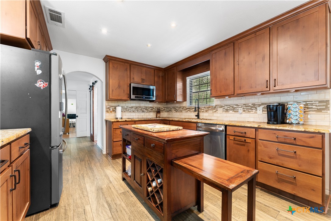 2106 Antelope Trail