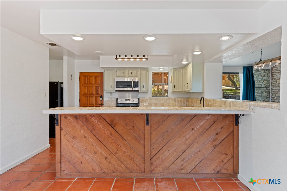 789 Barbara Drive
