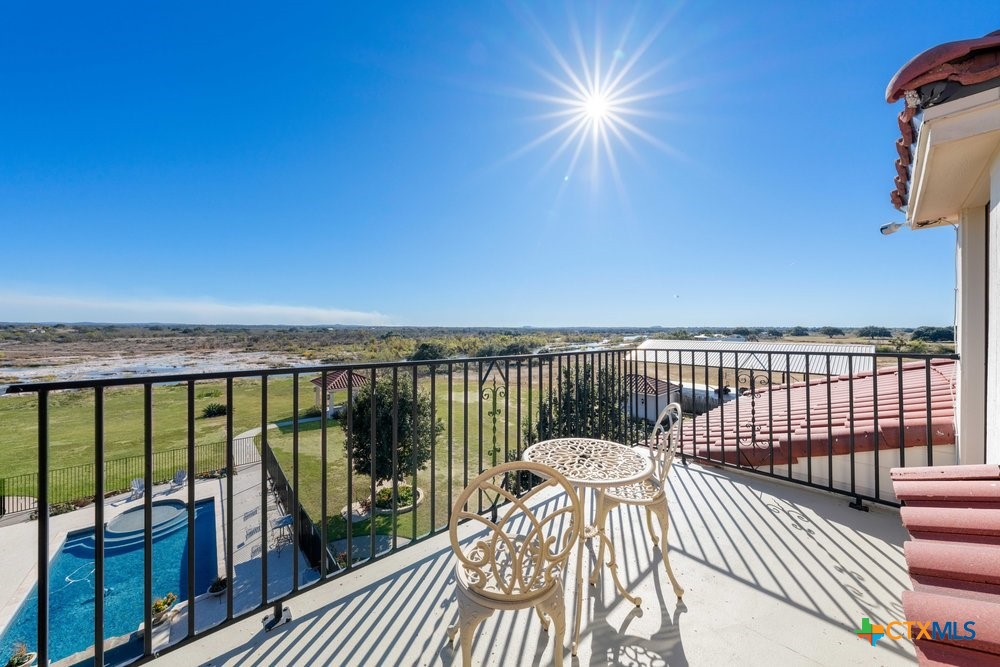 1694 County Road 102